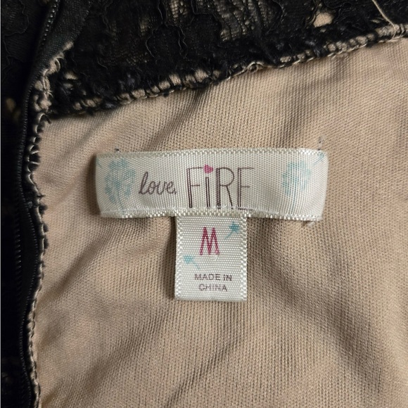 Love Fire Chic Black Lace Dress💕 - Picture 3 of 4